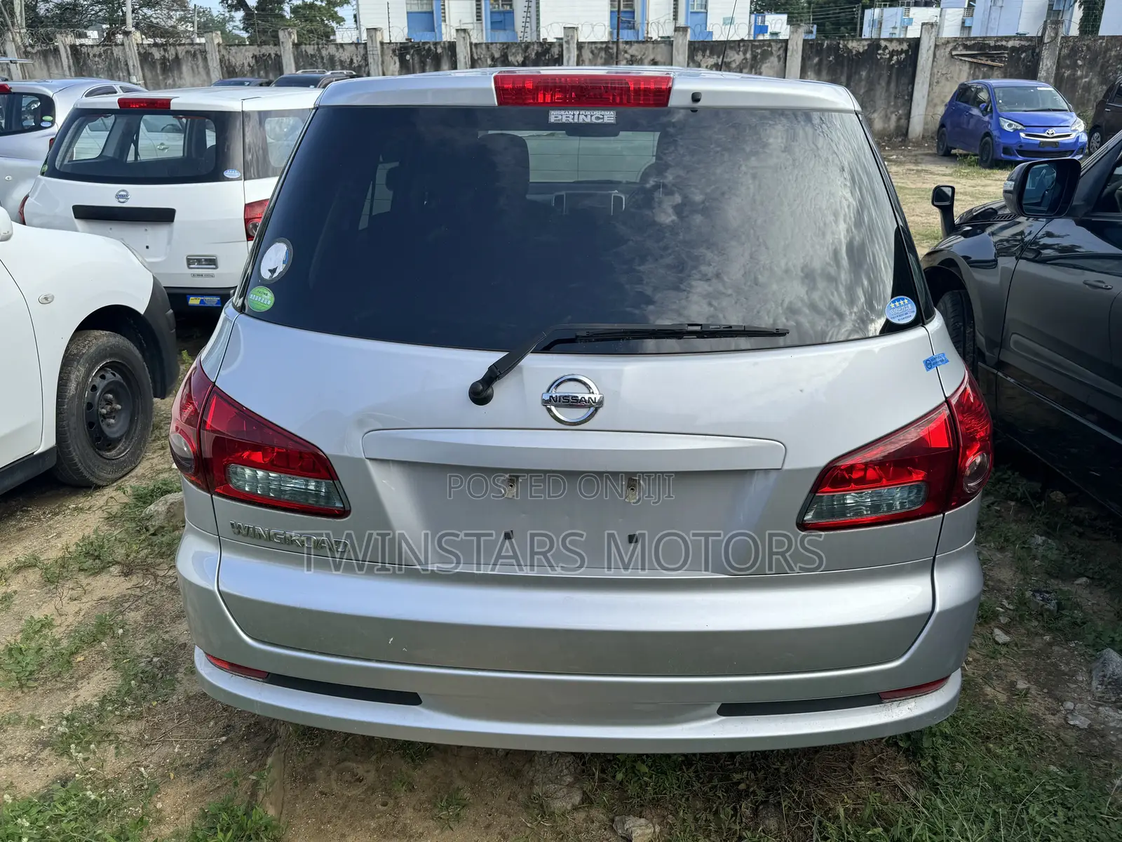 Nissan Wingroad 2017 Silver