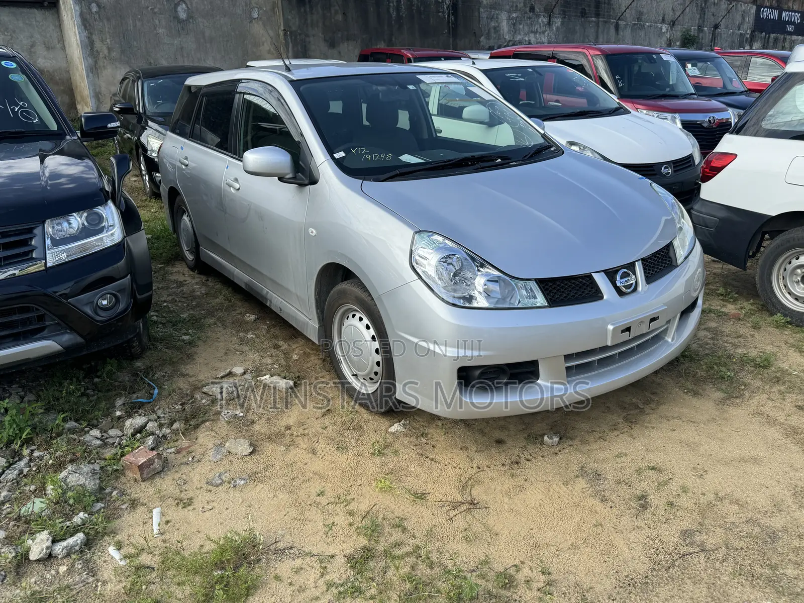 Nissan Wingroad 2017 Silver
