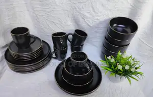 24pc Black Dinner Set*
*Ceramic Material