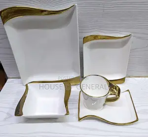 *30 PCS Wavy Ceramic Dinner Set With Gold Rim