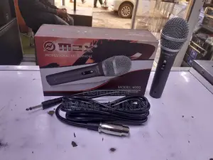 Max: 4000 Corded Mic- Unidirectional