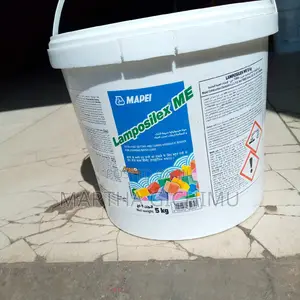 Water Plug Mapei Lamposilex Me