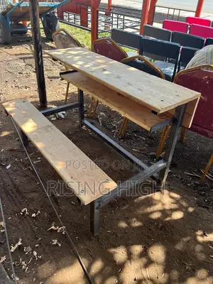 Quality Top 4FT Tripple Open Desk .