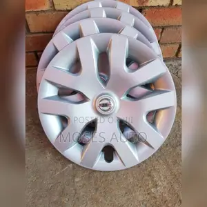 Nissan Wheel Caps