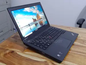 Laptop Lenovo ThinkPad X240 4GB Intel Core I7 HDD 500GB