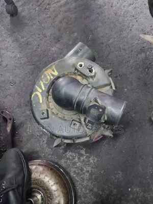 Dyna 4C Engine Air Cleaner Housing