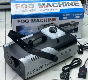 Fog Machine 1500 Watt With 2 Controllers