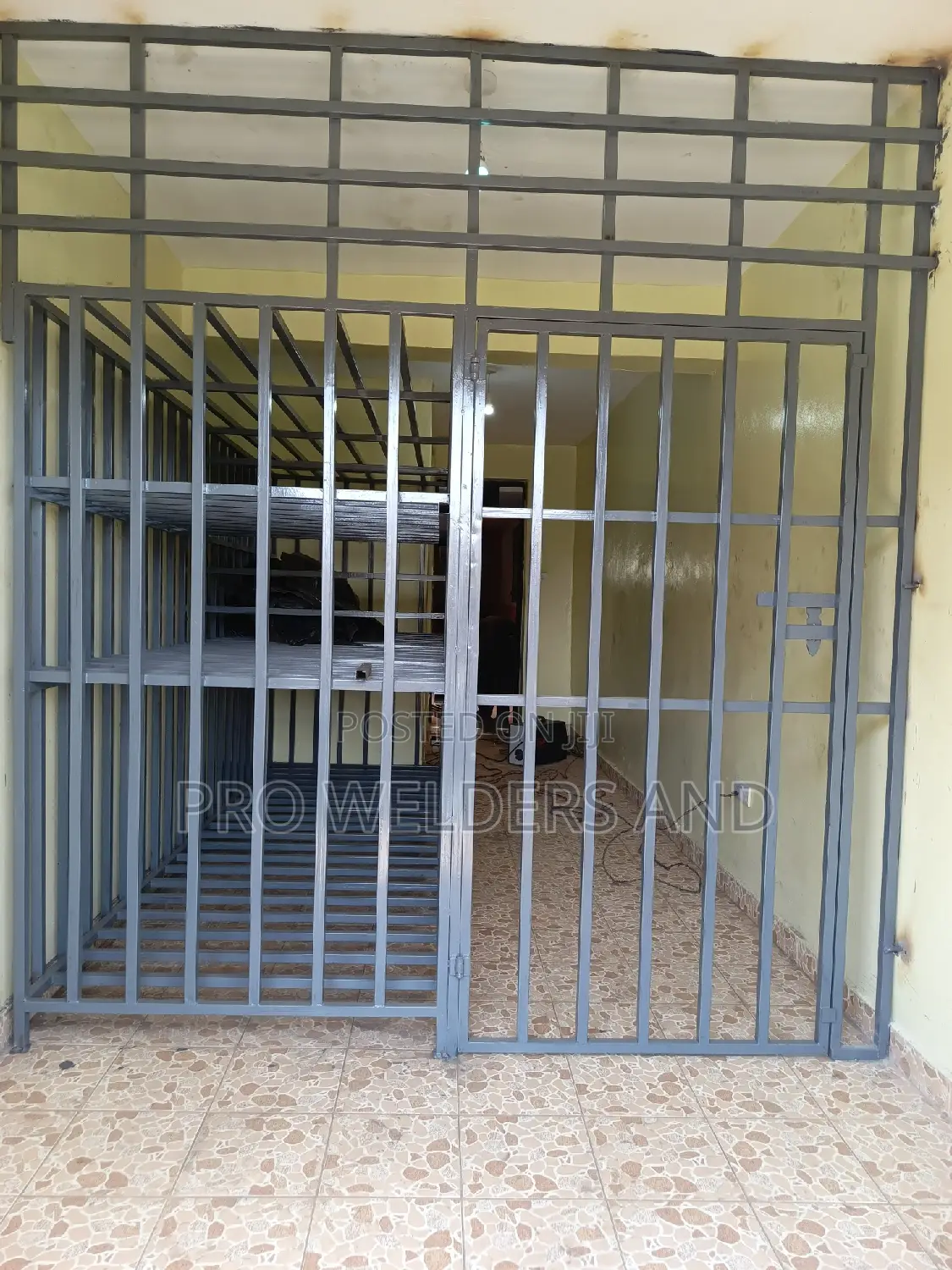 LPG Gas Cages