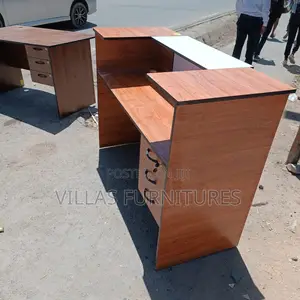 1.4 Reception Desk Reception Desk