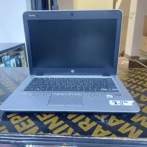 Laptop HP EliteBook 820 G3 8GB Intel Core I5 HDD 256GB