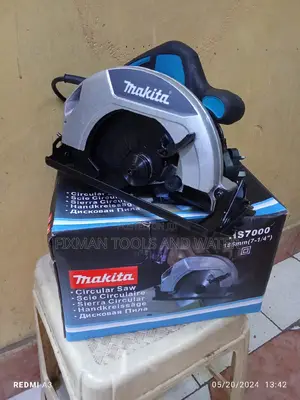 Makita Circular Saw 1200w 7"