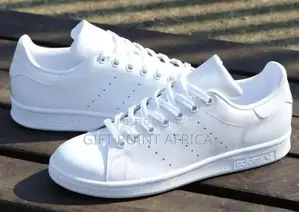 All White Adidas Stansmith Sneakers