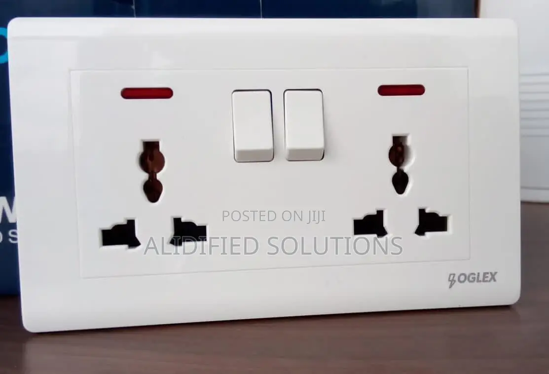 Scanford Twin Socket