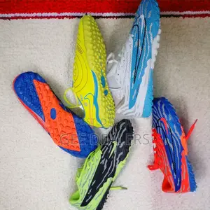 Trainer Shoes / Football Trainer Shoes /Soccer Trainers