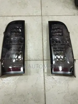 Hilux Vigo Tail Lights Smoked Dynamic Led Tail Lamps Pair