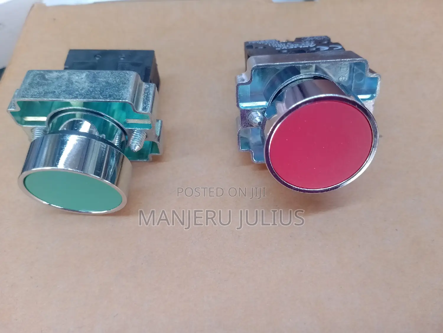 Push Button Switch