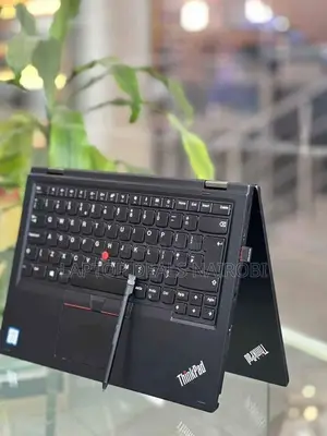 Laptop Lenovo ThinkPad X380 Yoga 8GB Intel Core I5 HDD+SSD 256GB