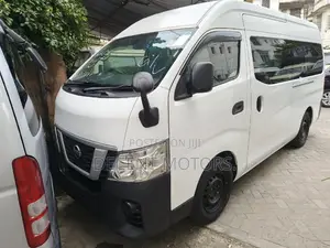 Nissan Caravan (Urvan) 2018 White