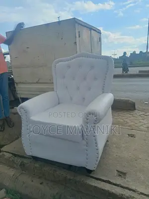 Pedicure Seat, Unique Latest Design 