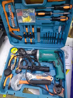 Original Makita Corded Drill 710w With Accessories