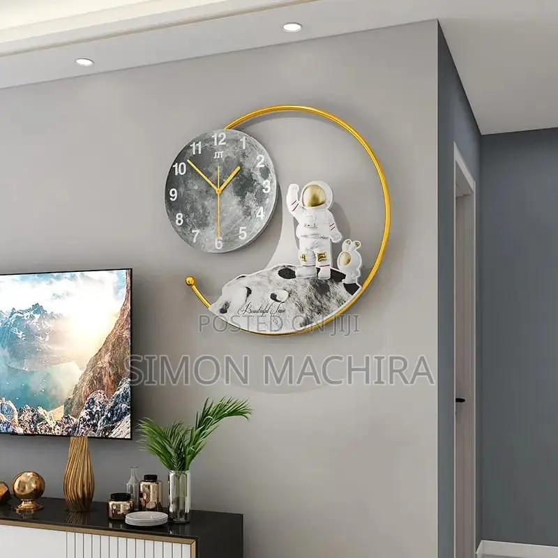 Wall Clock / Astronaut Moon Landing Wall Clock