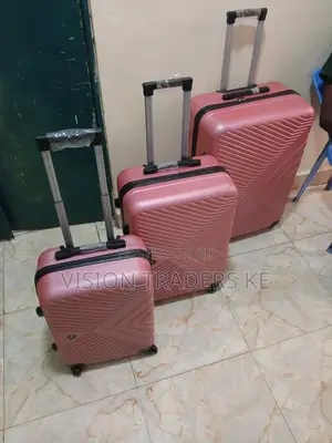 Luxurious 3 in 1 Suitcase/Briefcase.