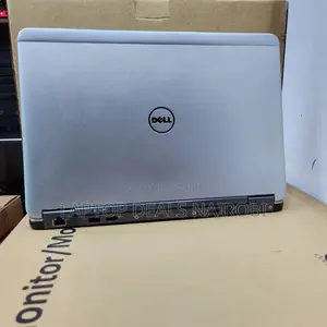 Laptop Dell Latitude E7240 8GB Intel Core I5 SSD 256GB