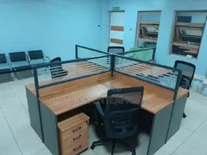 Executive Imported Morden 4 Way Workstation