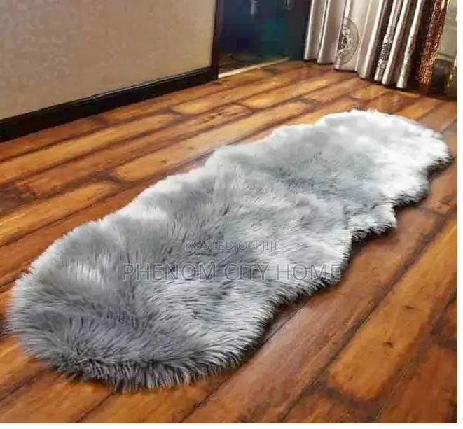 Faux Fur Mats Available