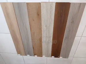 Laminates Flooring -SQM