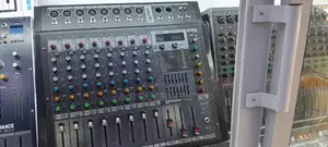 8 Channels Powered Mixer Lexsen