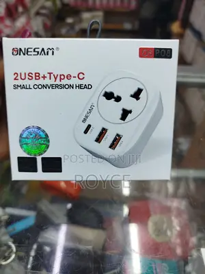 2USB + Type -C Small Conversion Head Universal Adapter