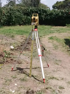 Dtm Total Station (Survey Equipment)