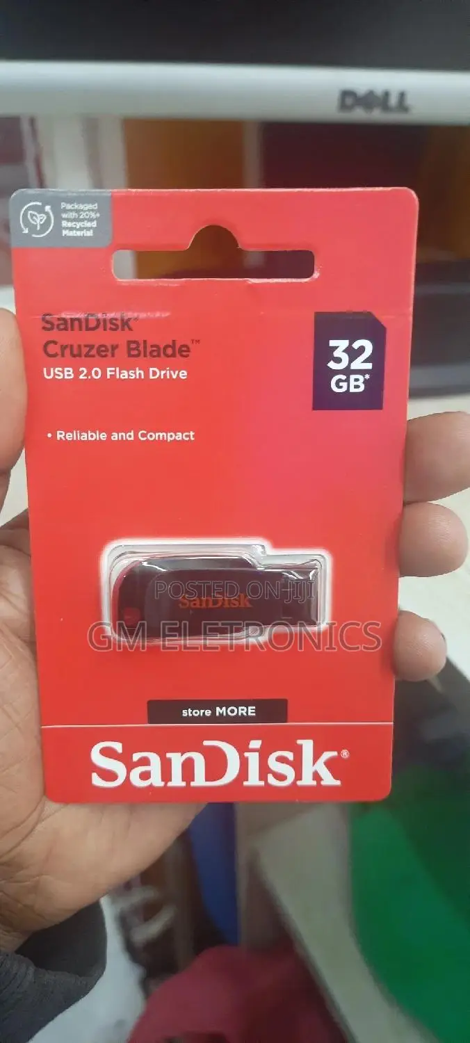 32gb Sandisk Usb 2.0 Flash Drive Cruzer Blade.