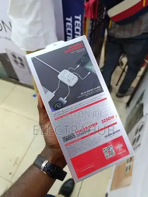 Oale 3250W Smart Guard Power Strip