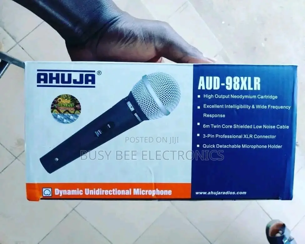 Ahuja Dynamic Unidirectional Microphone