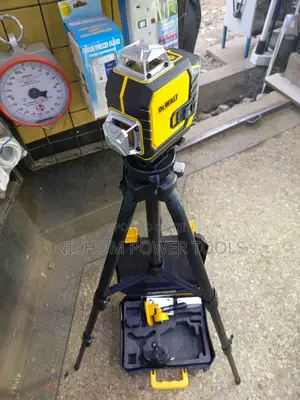 Dewalt Laser Level With Tripod Stand