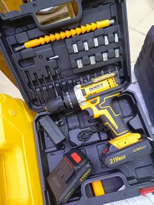 Powerful Portable 21v Dewalt Cordless Drill
