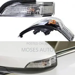 Axio/Fielder 2012-2018 Side Mirror Indicator Light