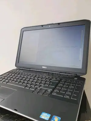 Laptop Dell Latitude 5530 8GB Intel Core I5 SSD 256GB