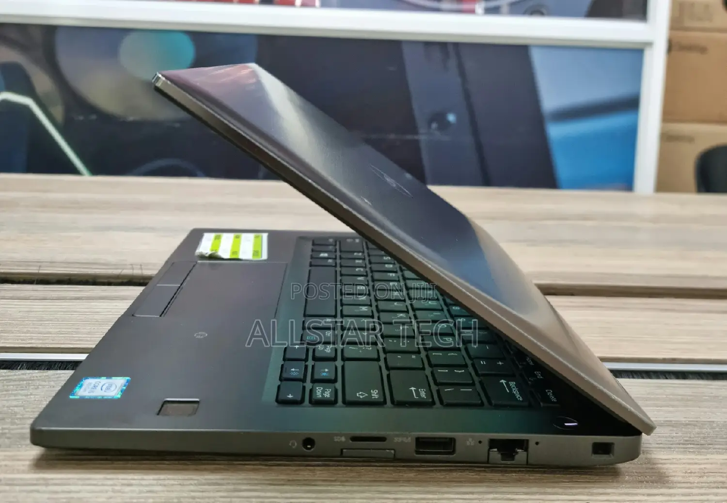 Laptop Dell Latitude 7390 8GB Intel Core I5 SSD 512GB