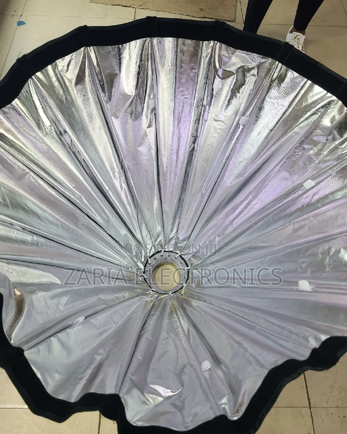 Parabolic 90cm Deep Softbox