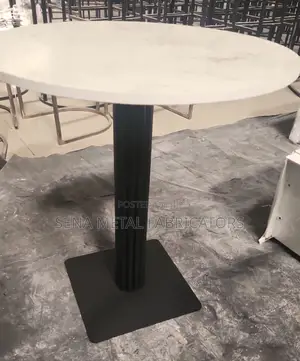 High-Quality Powdercoated Restaurant/ Hotel Table