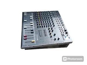 SMX 800D Powered Mixer