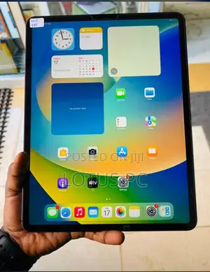 Apple iPad Pro 12.9 (2021) 64 GB Gray