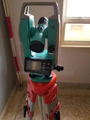 Digital Theodolite Withoptical Plumet