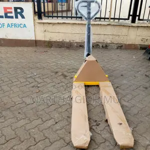 Pallet Truck Now in Stock