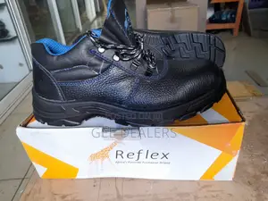 Reflex Low Cut Safety Boots >Steel Toed Unisex Safety Boots