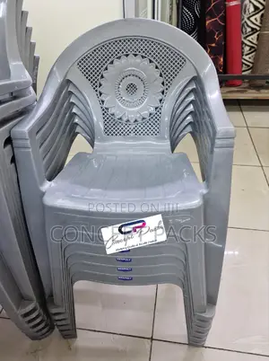 Grey Plastic Chairs With Arms