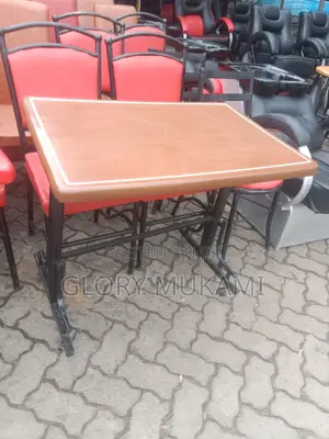 Restaurants and Bar Table